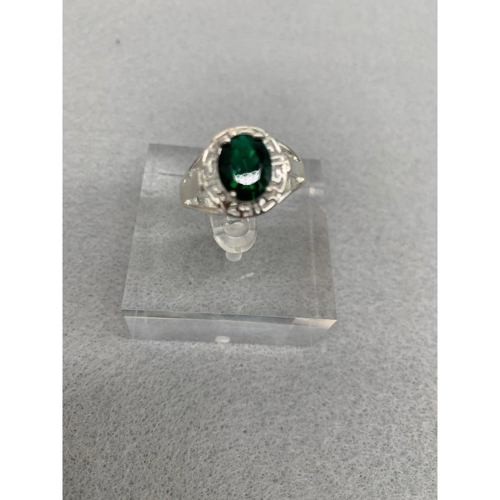 925 Ring with Green Glass Stone